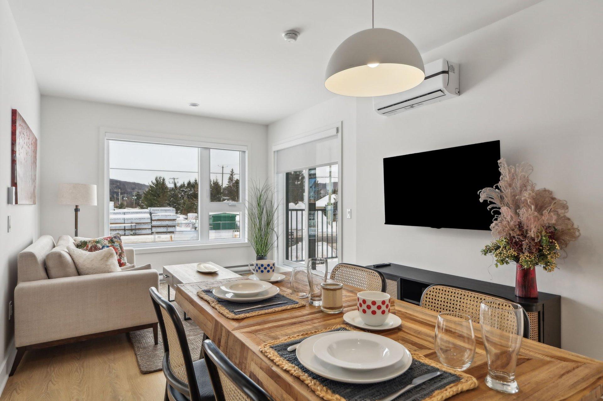 









590


Rue du Ruisseau

, 201,
Mont-Tremblant,




QC
J8E0S6

