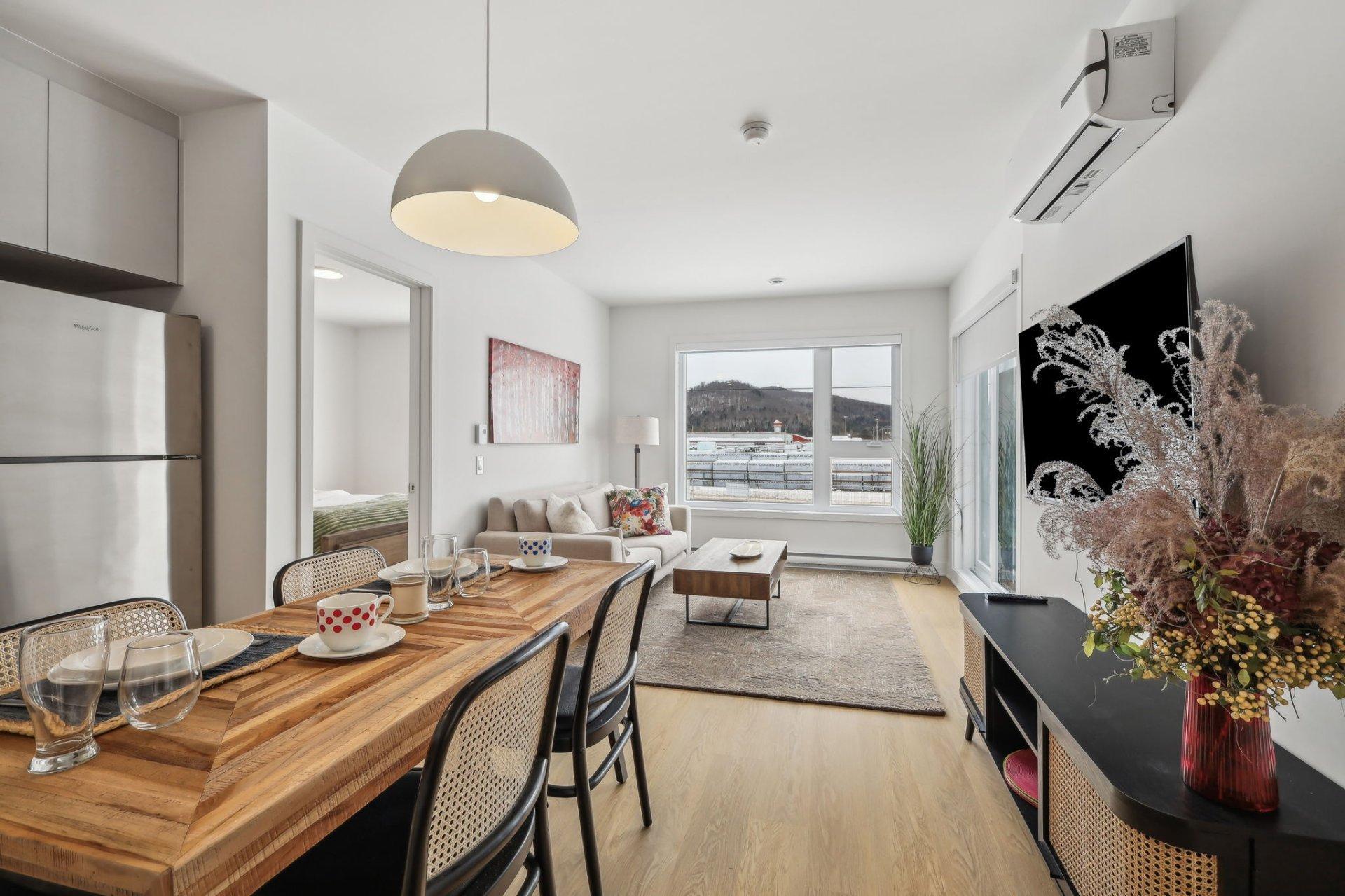 









590


Rue du Ruisseau

, 201,
Mont-Tremblant,




QC
J8E0S6

