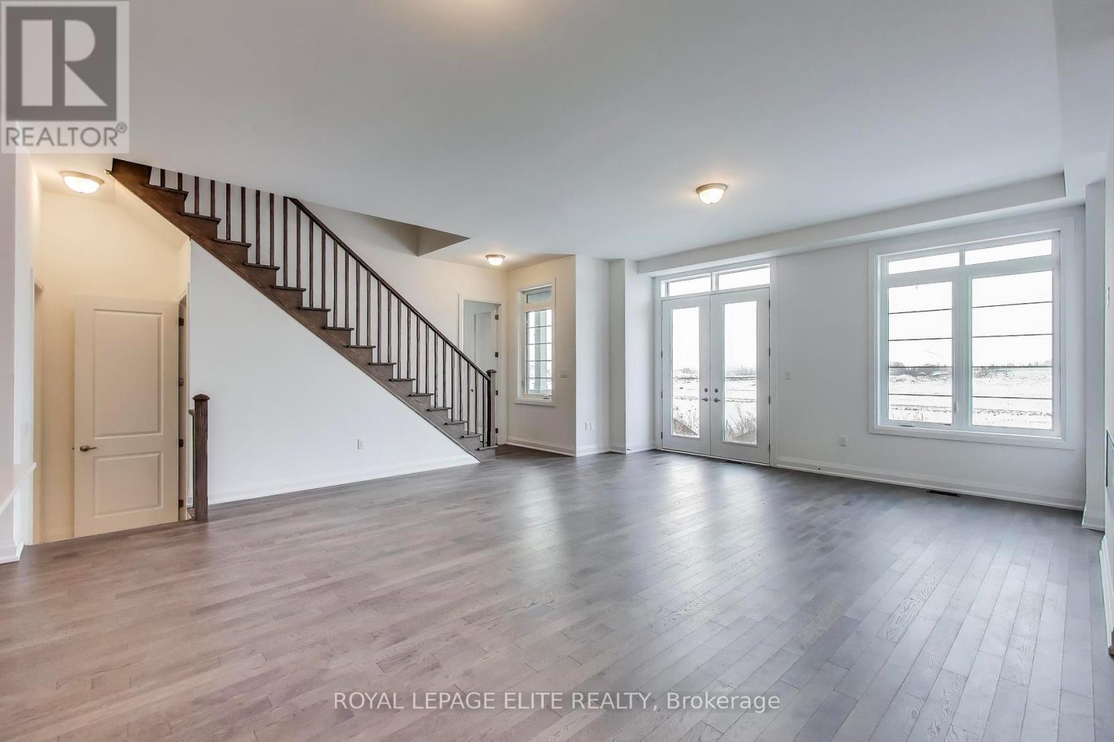 












LOT 12 - 8 DUNDEE STREET

,
Caledon,




Ontario
L7C4K2

