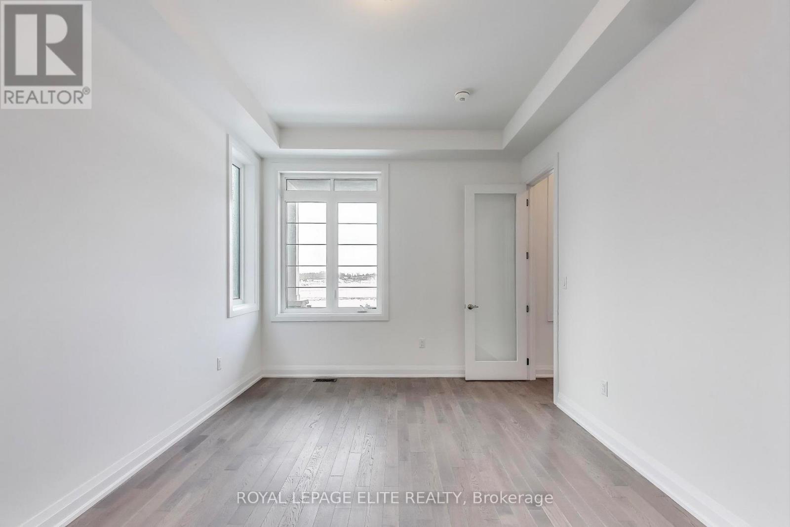 












LOT 12 - 8 DUNDEE STREET

,
Caledon,




Ontario
L7C4K2

