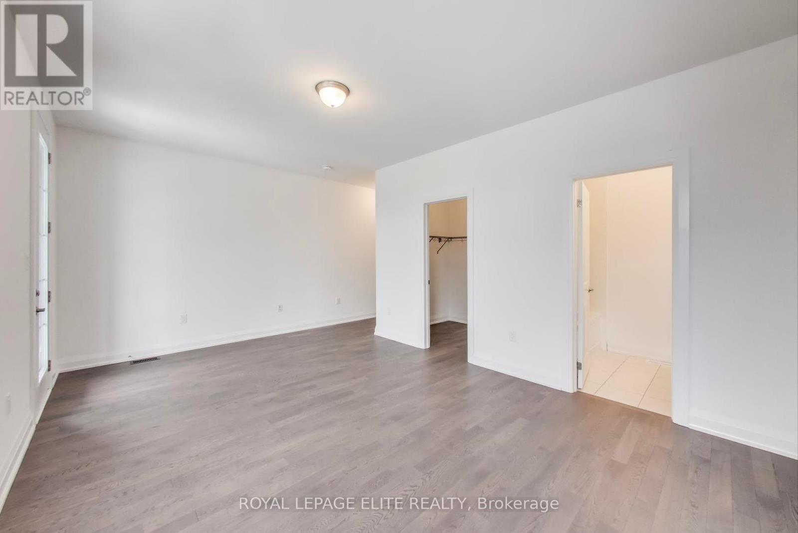 












LOT 12 - 8 DUNDEE STREET

,
Caledon,




Ontario
L7C4K2

