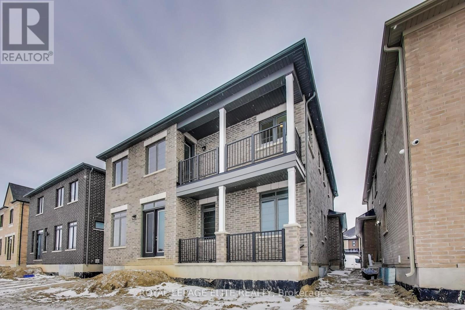 












LOT 12 - 8 DUNDEE STREET

,
Caledon,




Ontario
L7C4K2


