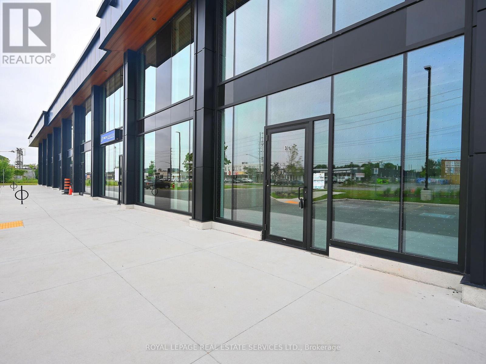 












3 - 530 SPEERS ROAD

,
Oakville,




Ontario
L6K2G3

