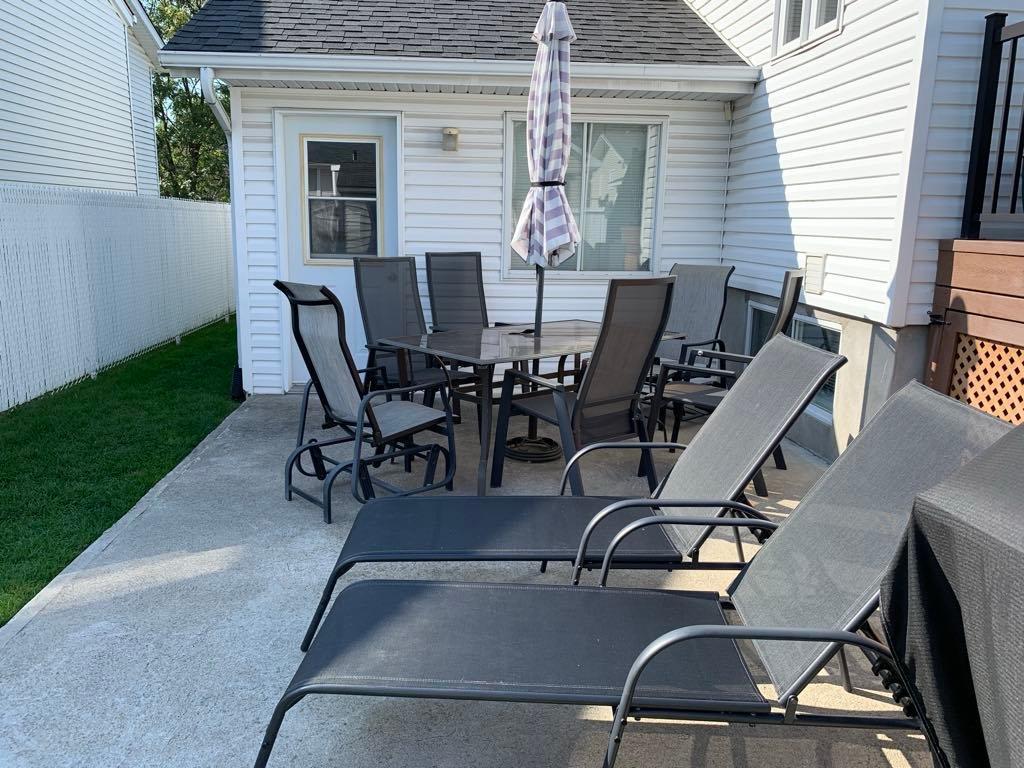 









1065


Rue Bourgeoys

,
Sainte-Catherine,




QC
J5C1Z1

