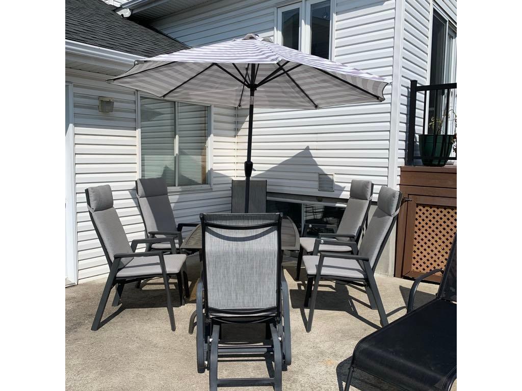 









1065


Rue Bourgeoys

,
Sainte-Catherine,




QC
J5C1Z1

