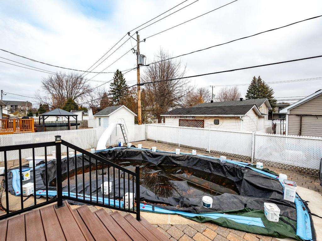 









1065


Rue Bourgeoys

,
Sainte-Catherine,




QC
J5C1Z1


