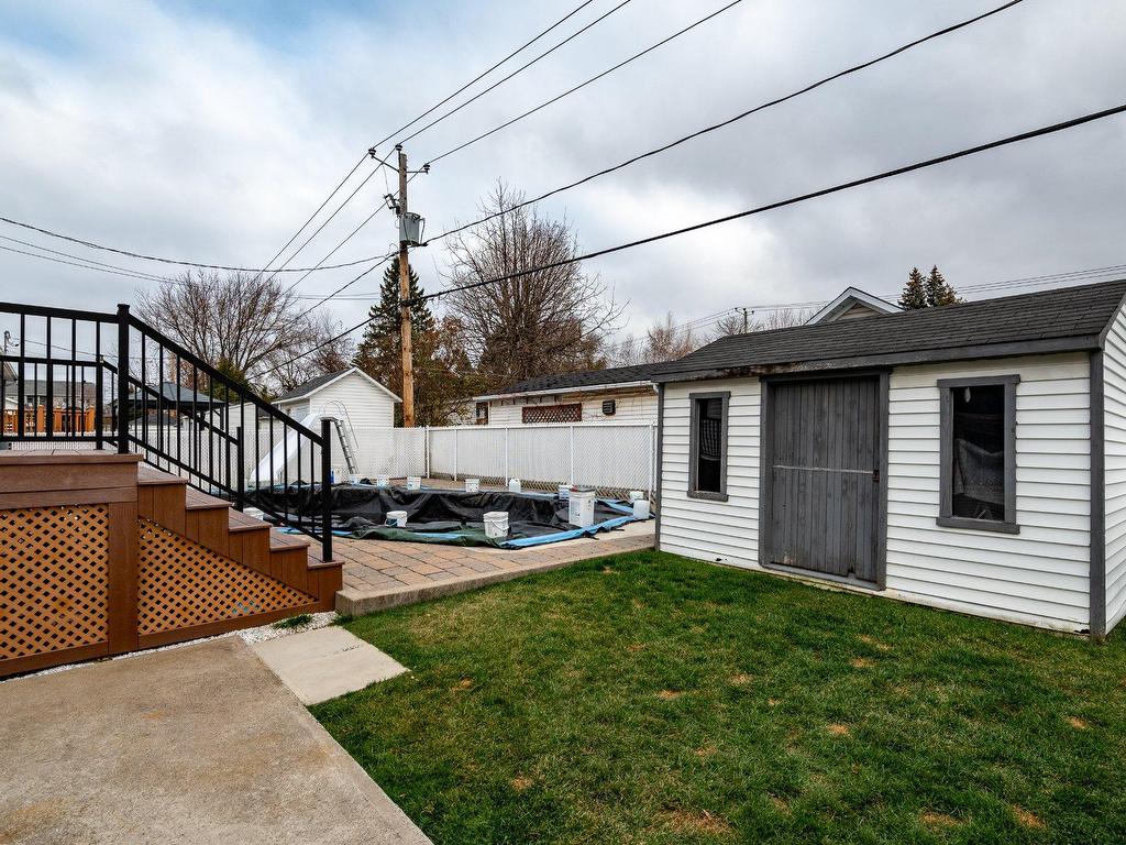 









1065


Rue Bourgeoys

,
Sainte-Catherine,




QC
J5C1Z1

