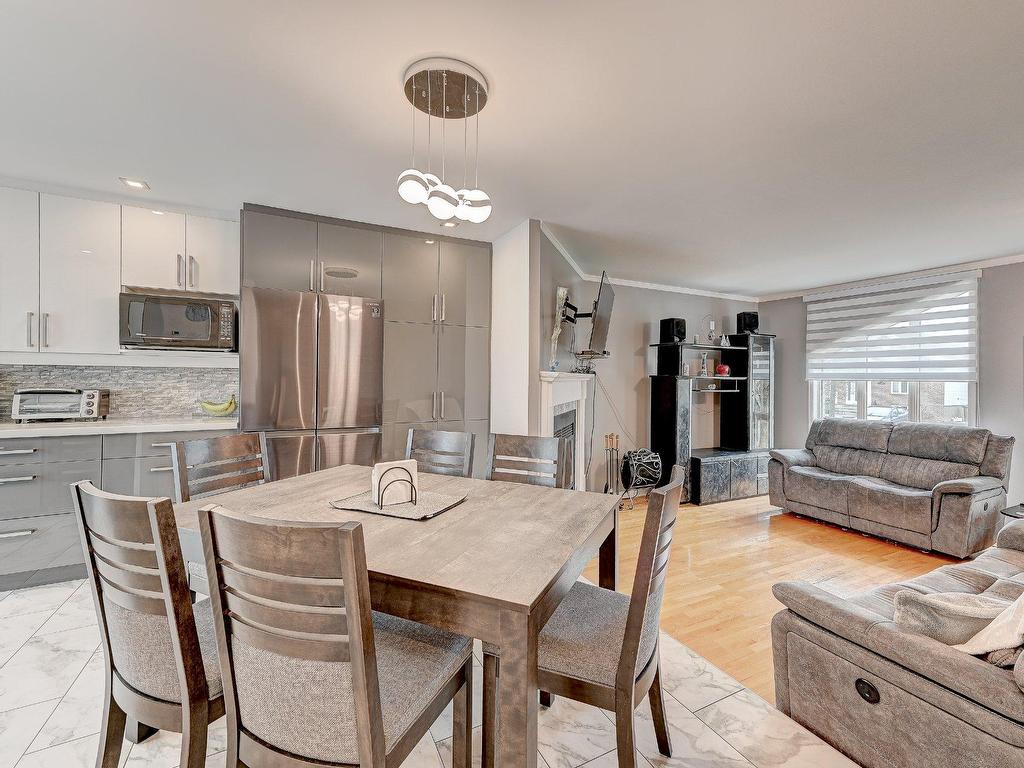 









1065


Rue Bourgeoys

,
Sainte-Catherine,




QC
J5C1Z1

