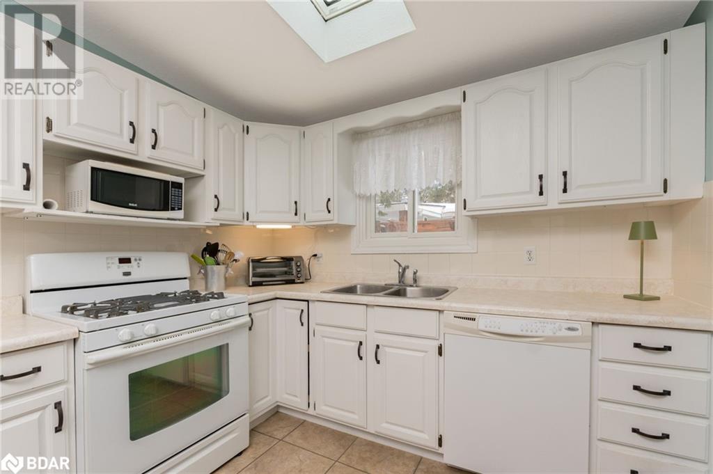 












13 BUSH Lane

,
Puslinch,




Ontario
N0B2J0

