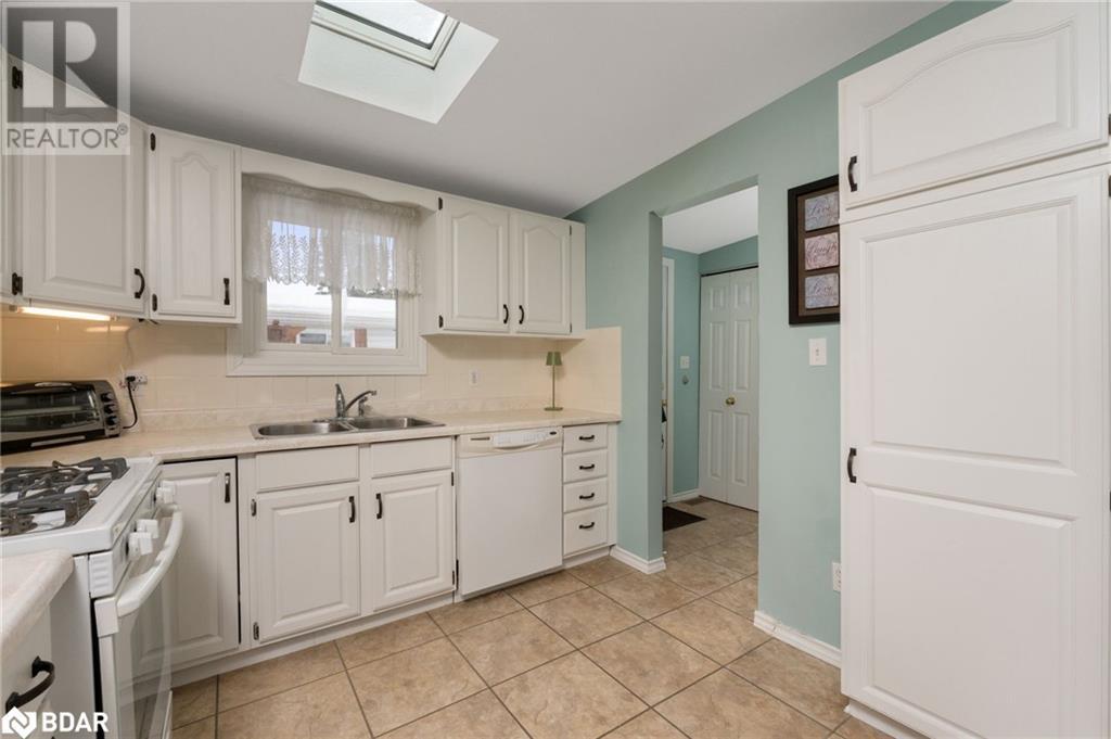 












13 BUSH Lane

,
Puslinch,




Ontario
N0B2J0

