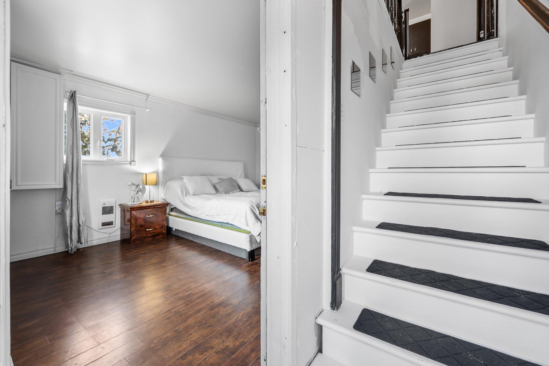 









6785


4e Rang

,
Saint-Hyacinthe,




QC
J2R2C9


