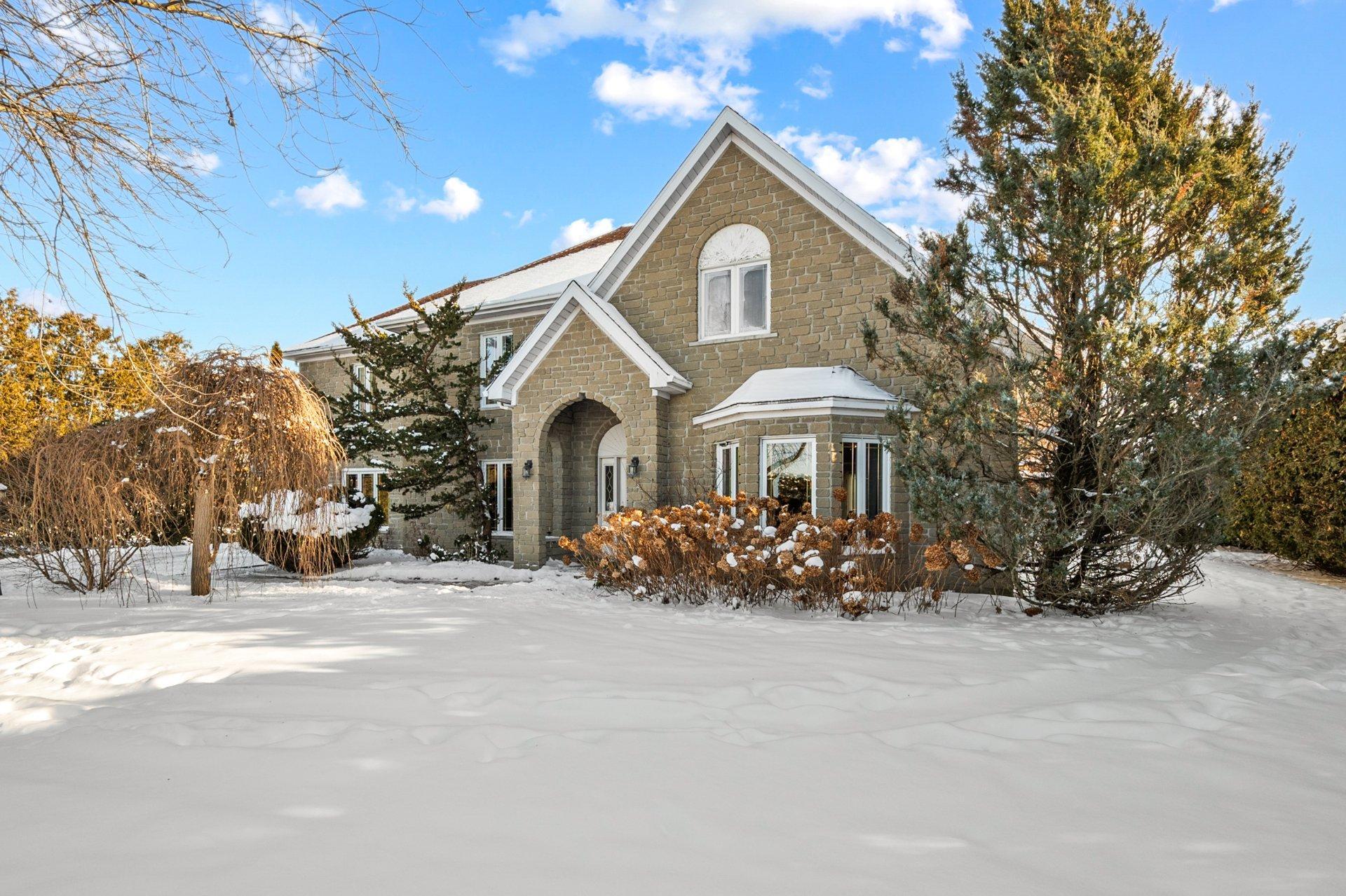 









6785


4e Rang

,
Saint-Hyacinthe,




QC
J2R2C9

