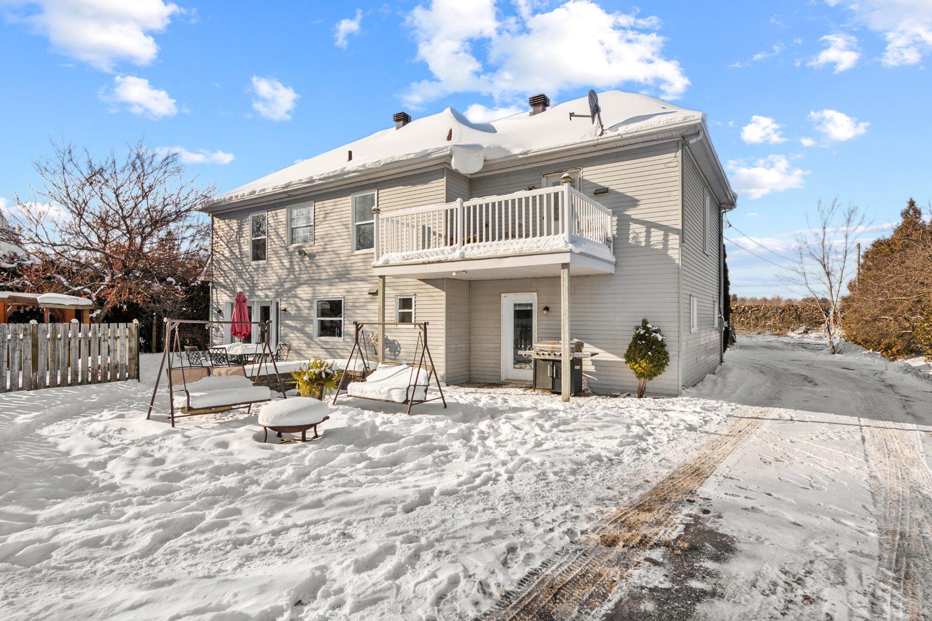 









6785


4e Rang

,
Saint-Hyacinthe,




QC
J2R2C9

