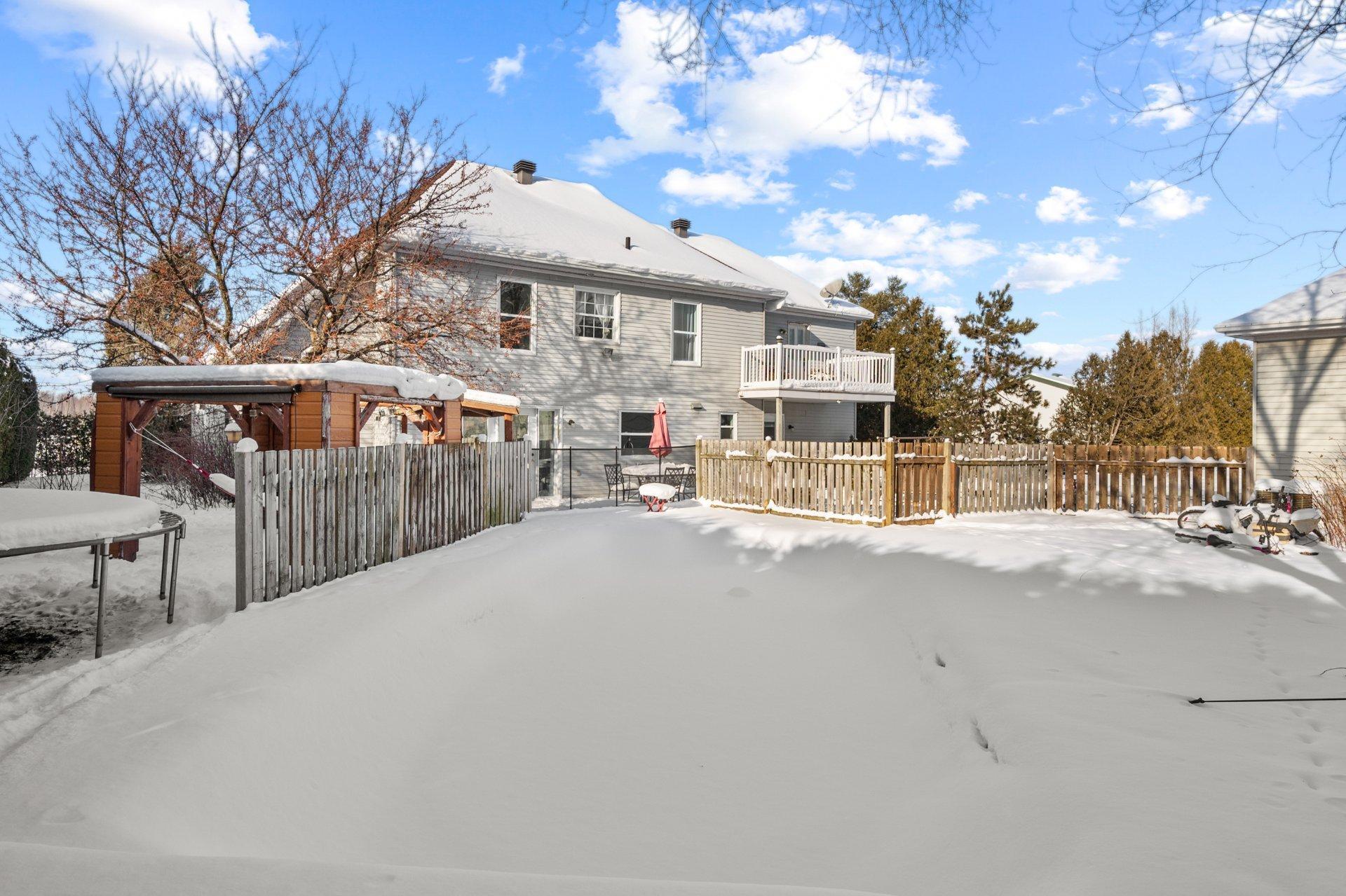 









6785


4e Rang

,
Saint-Hyacinthe,




QC
J2R2C9

