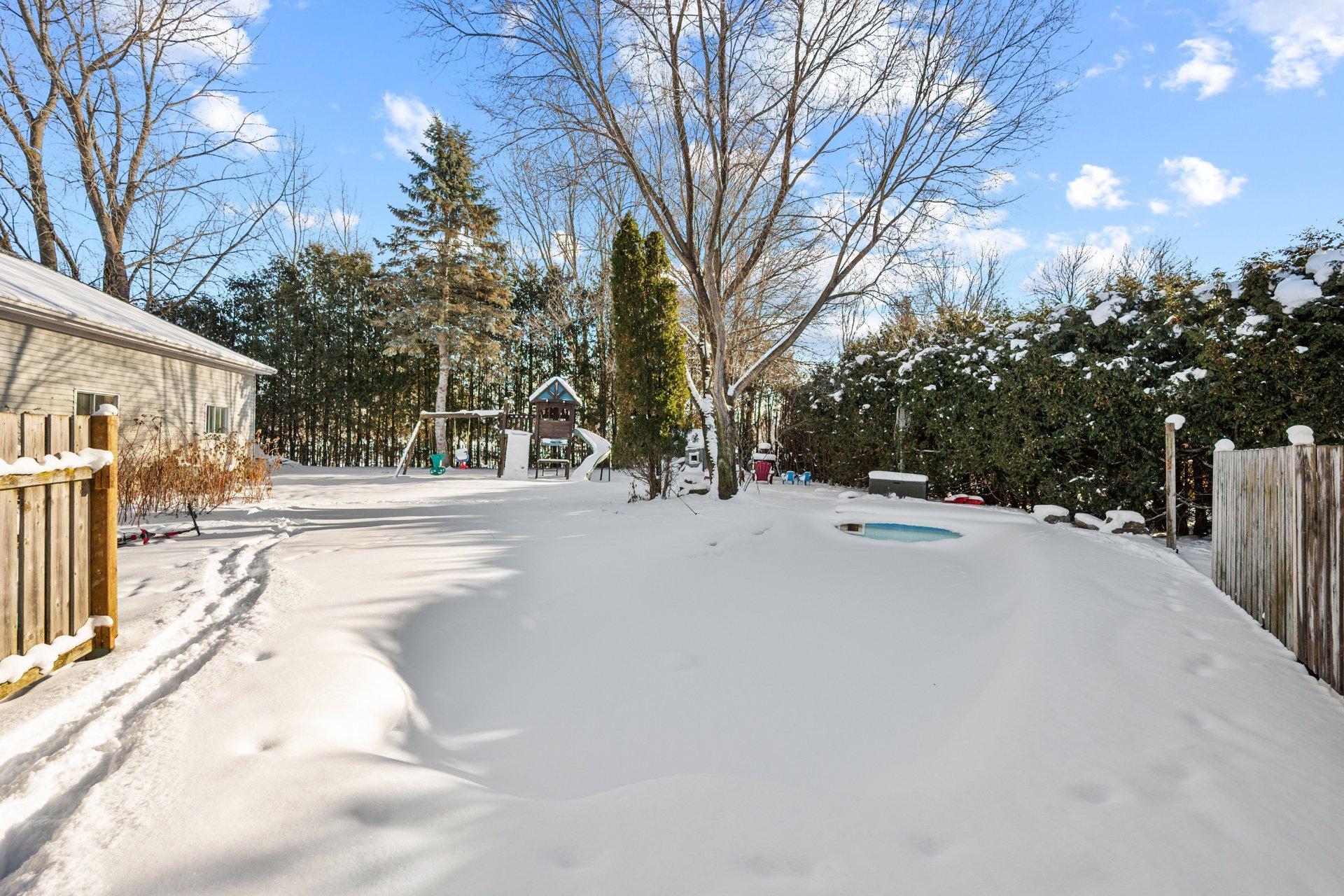 









6785


4e Rang

,
Saint-Hyacinthe,




QC
J2R2C9

