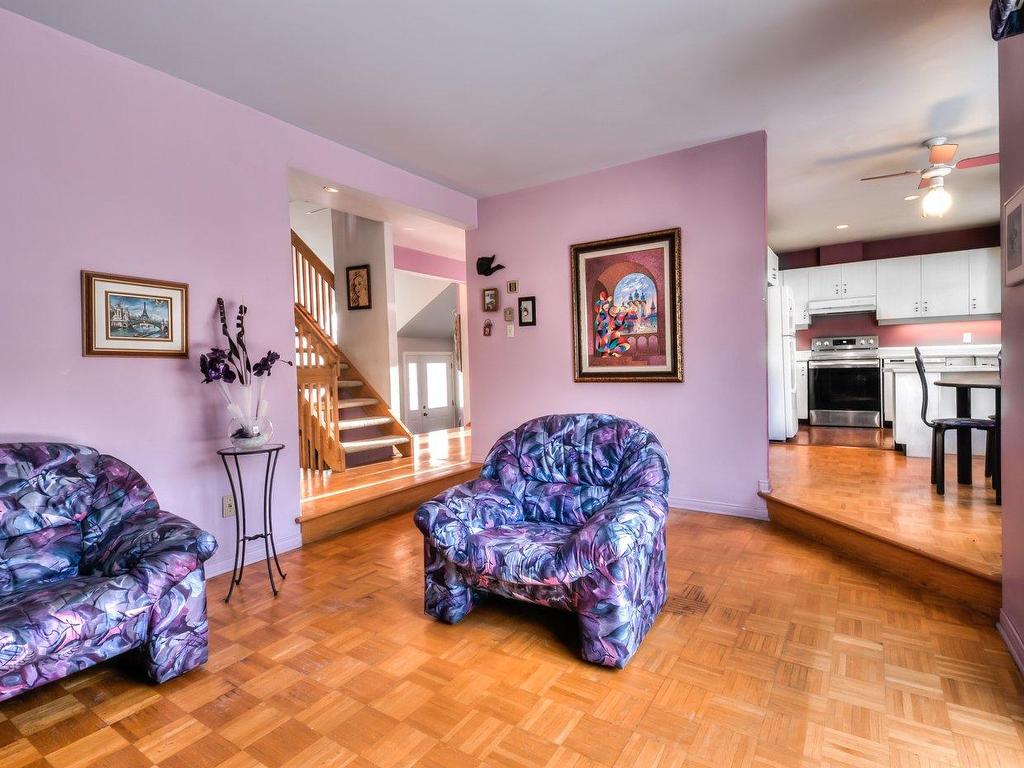 









591


Boul. de Mortagne

,
Boucherville,




QC
J4B0K1

