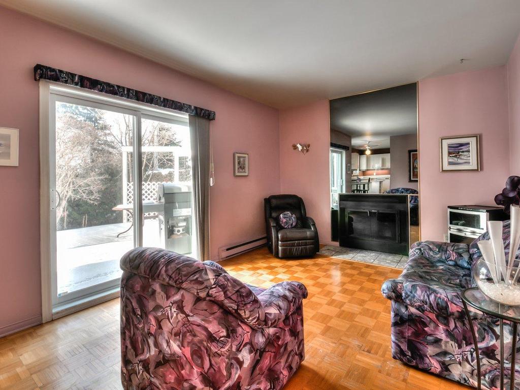 









591


Boul. de Mortagne

,
Boucherville,




QC
J4B0K1

