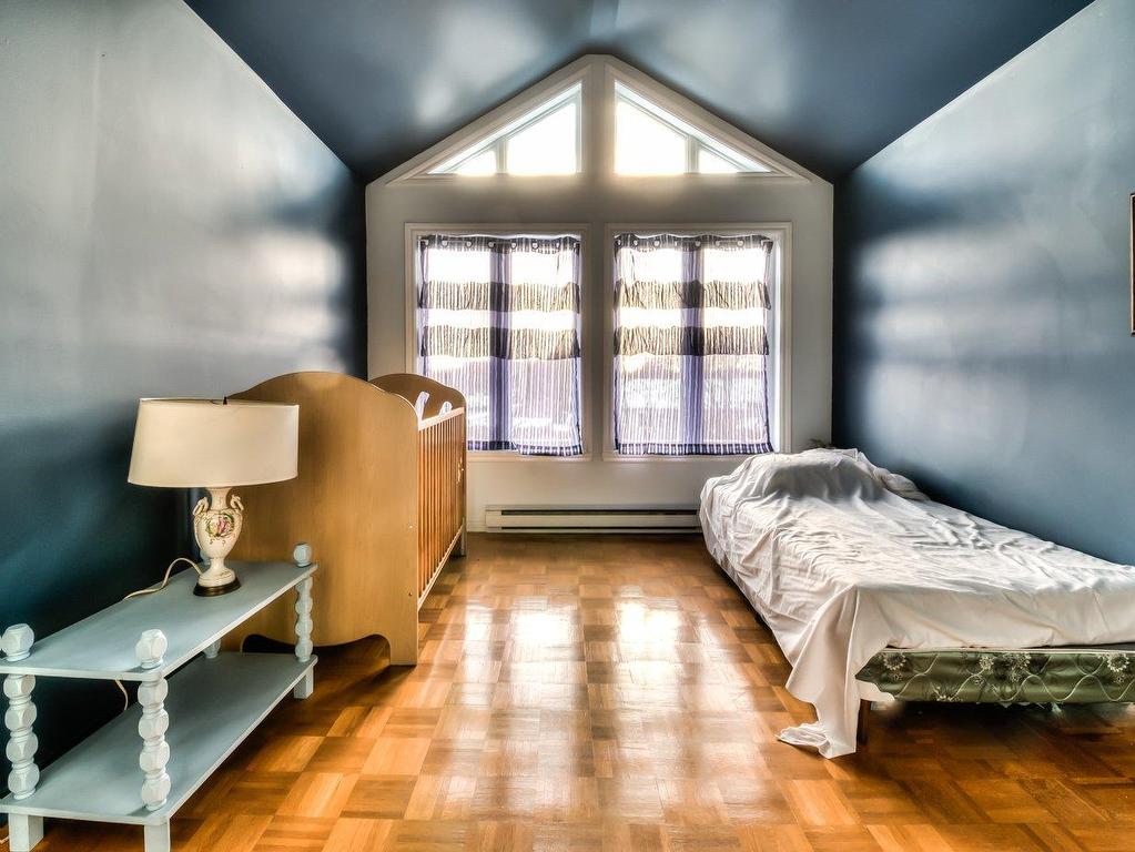 









591


Boul. de Mortagne

,
Boucherville,




QC
J4B0K1

