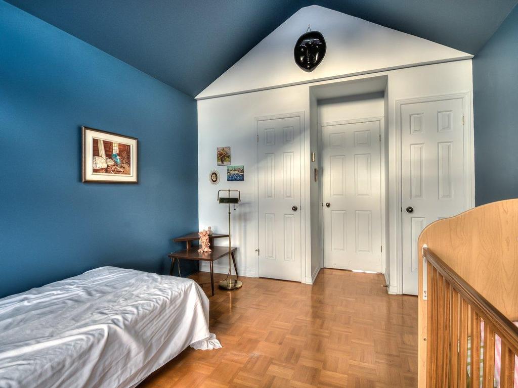 









591


Boul. de Mortagne

,
Boucherville,




QC
J4B0K1

