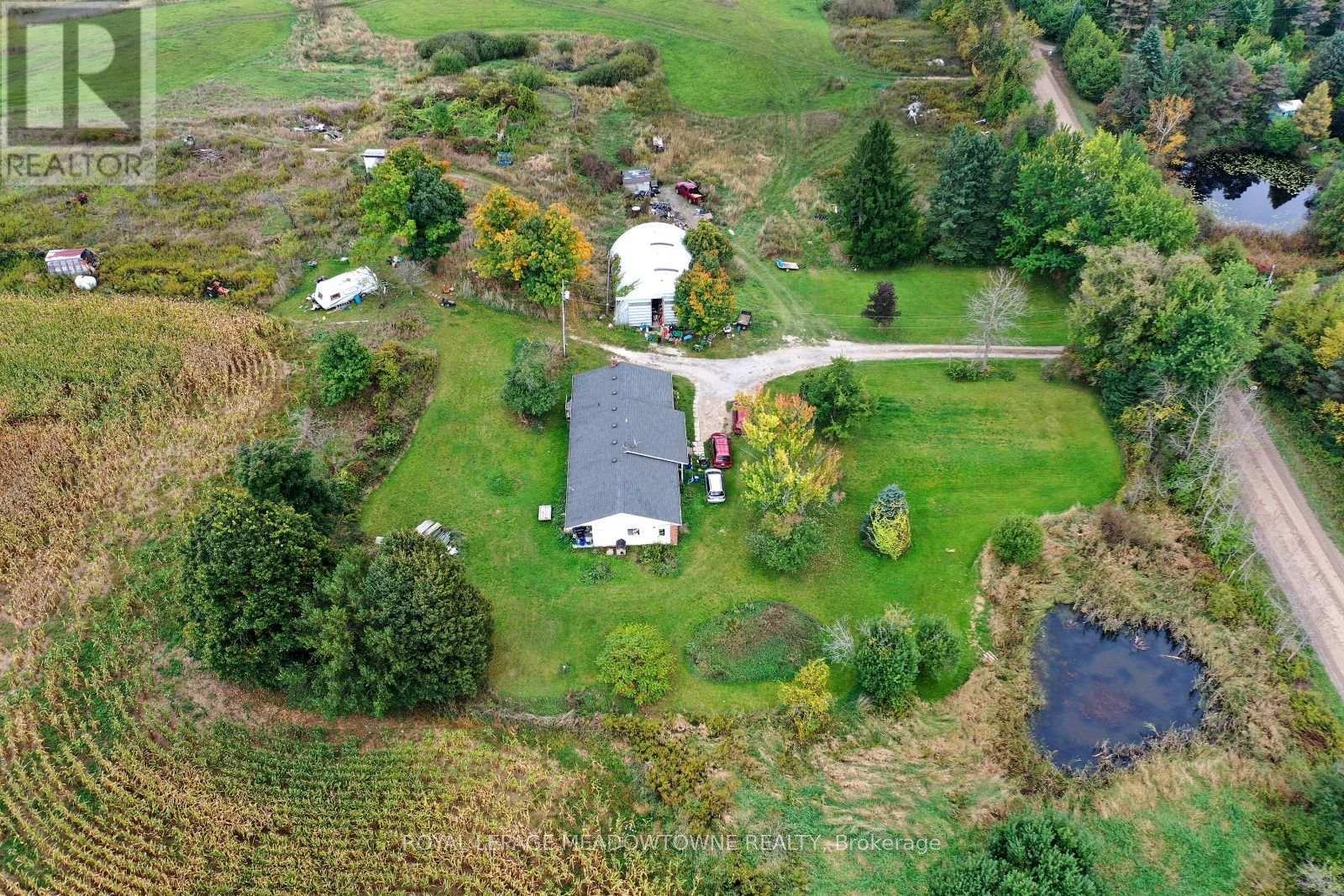 












5167 FIFTH LINE

,
Erin,







Ontario
N0B1T0

