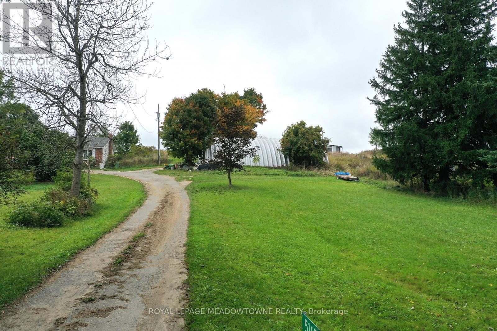 












5167 FIFTH LINE

,
Erin,







Ontario
N0B1T0

