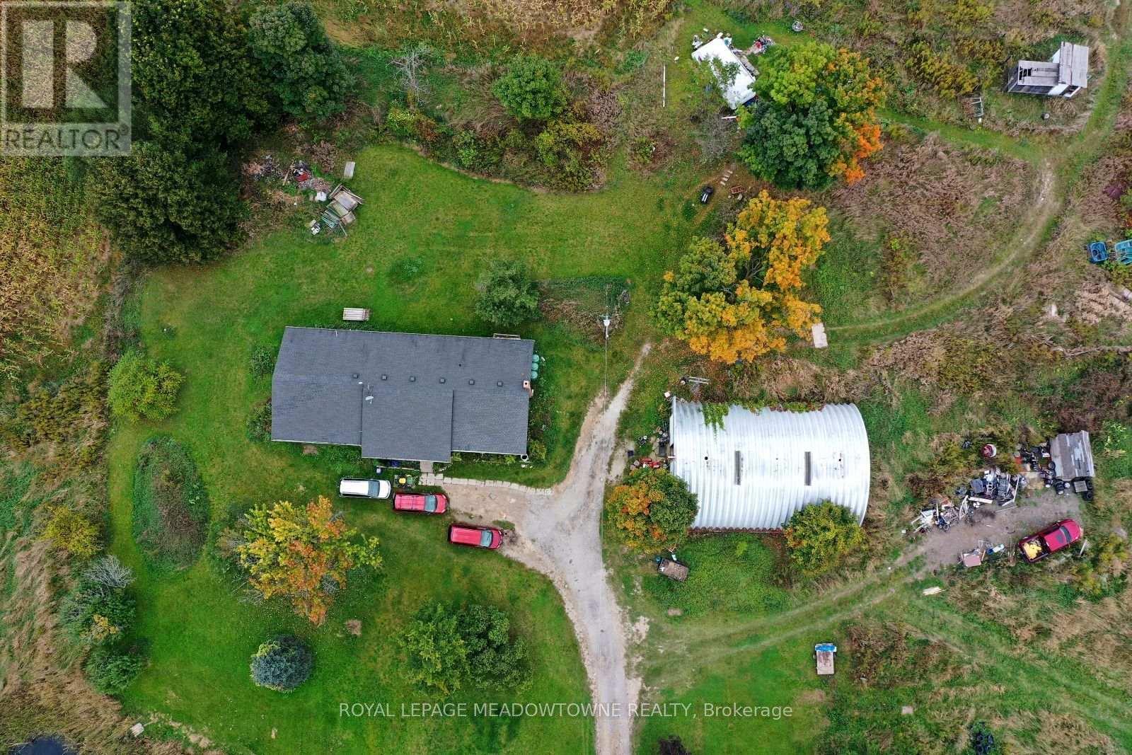 












5167 FIFTH LINE

,
Erin,







Ontario
N0B1T0

