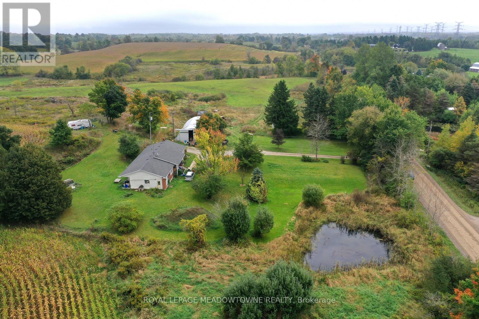 












5167 FIFTH LINE

,
Erin,







Ontario
N0B1T0

