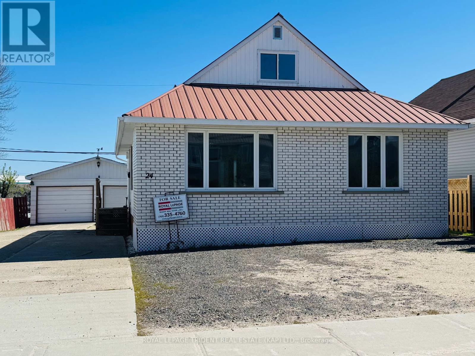 












24 CEDAR STREET

,
Kapuskasing,




Ontario
P5N2A8

