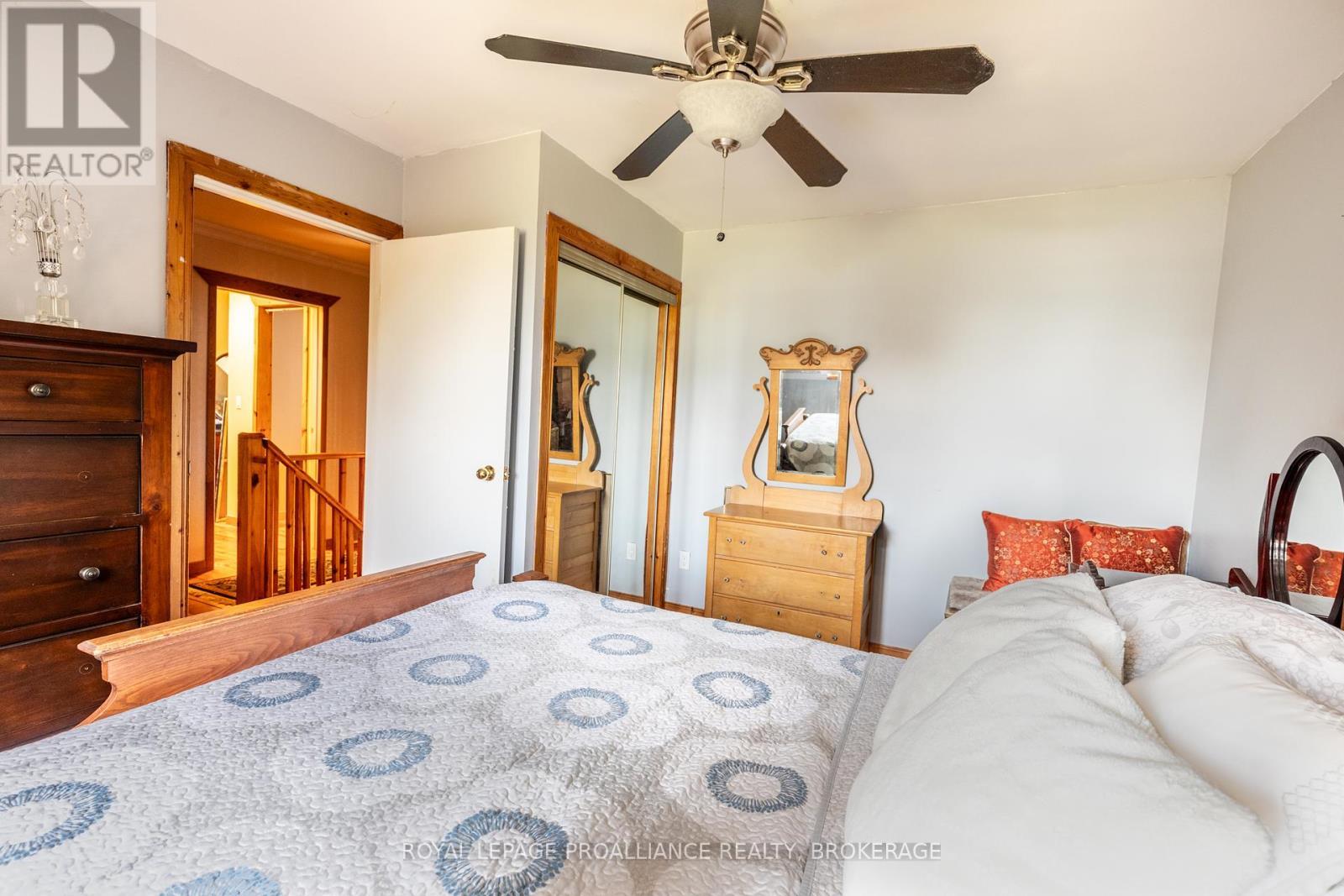 












275 CARPENTER POINT ROAD

,
Frontenac Islands (The Islands),




Ontario
K0H2Y0

