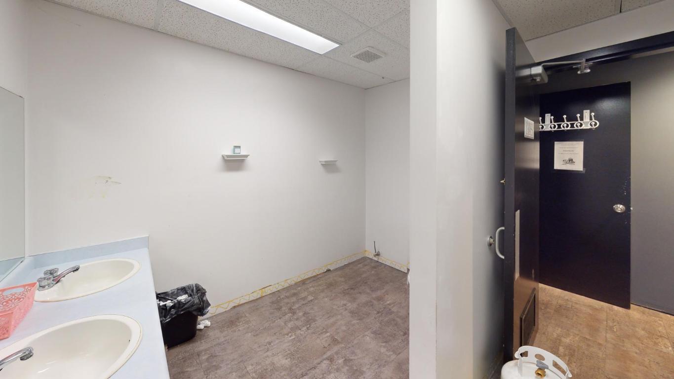 









502


Cranbrook

Street, B,
Cranbrook,




BC
V1C 3R6

