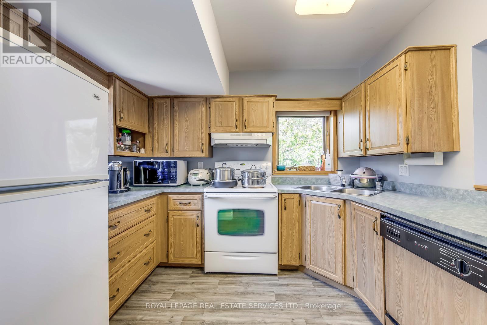 












198 CENTENNIAL LANE

,
Trent Hills,




Ontario
K0L2Z0

