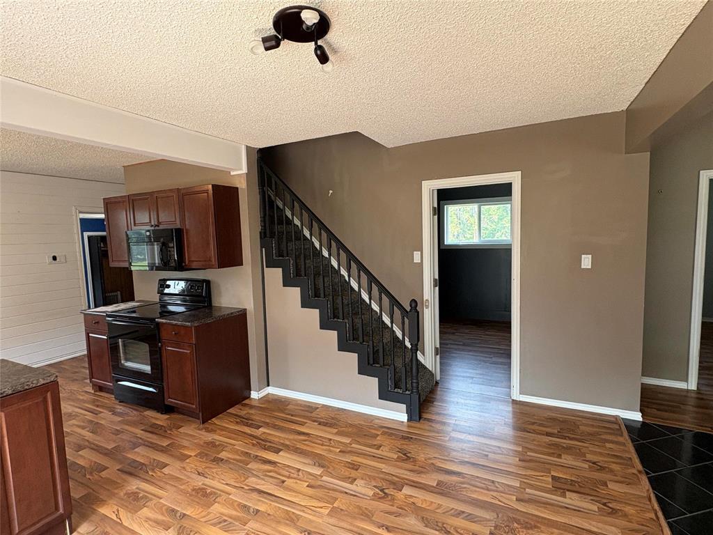 












99110 163W Road

,
St Lazare,




Manitoba
R0M1Y0

