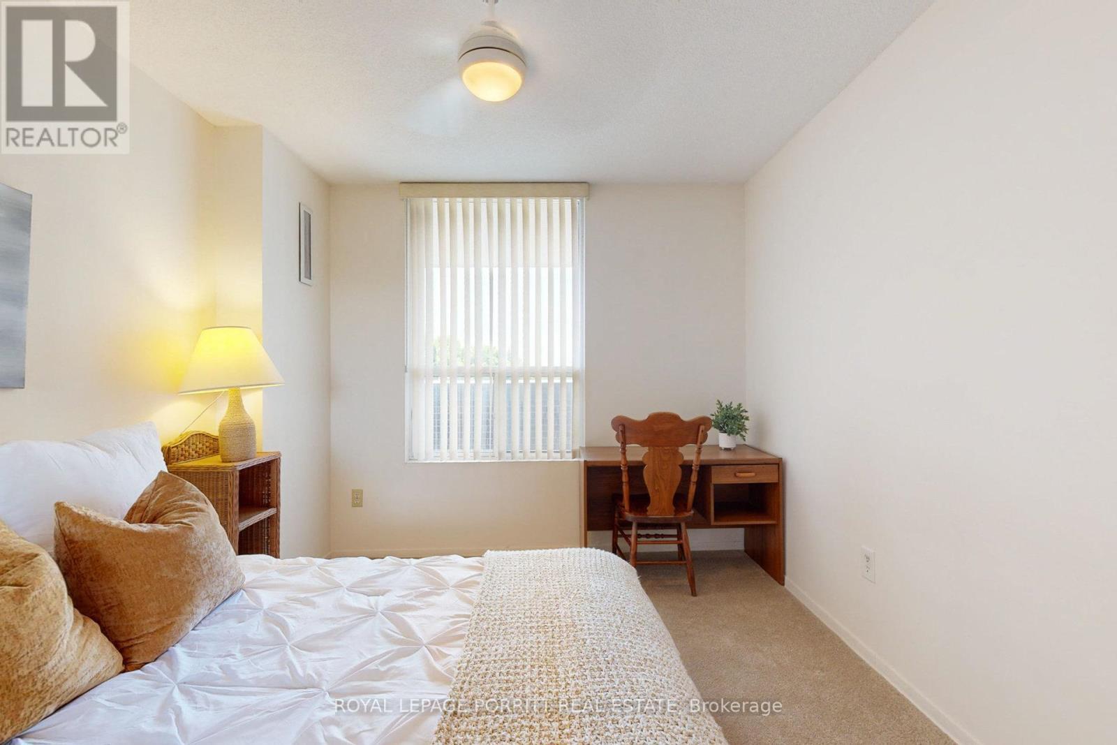 












510 - 1535 LAKESHORE ROAD E

,
Mississauga,




Ontario
L5E3E2

