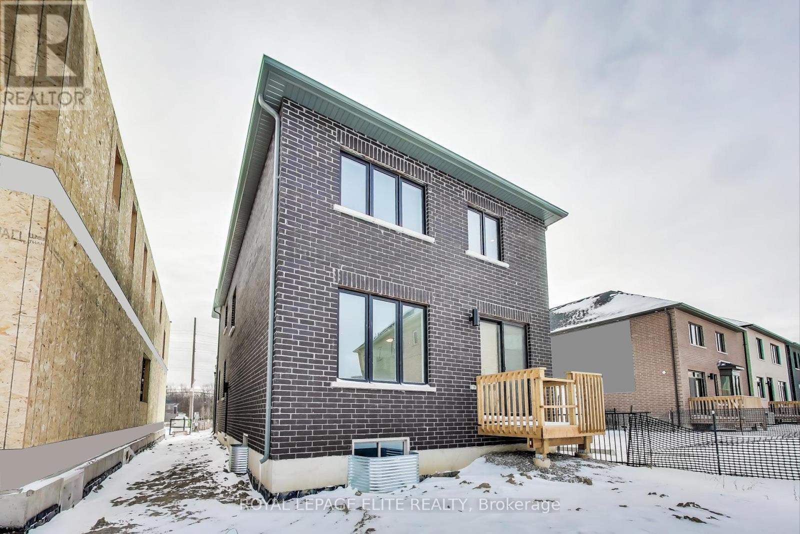 












10 STRATFORD DRIVE S

,
Caledon,




Ontario
L7C4K7

