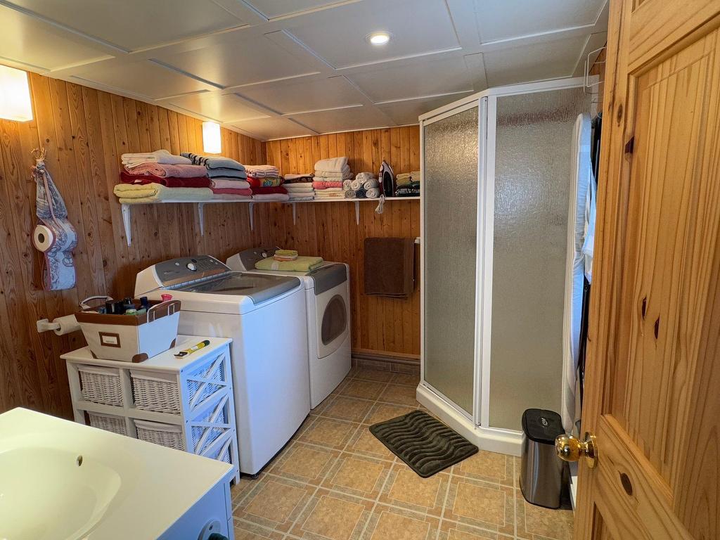









10


Rue Caillou

,
Baie-Johan-Beetz,




QC
G0G1B0


