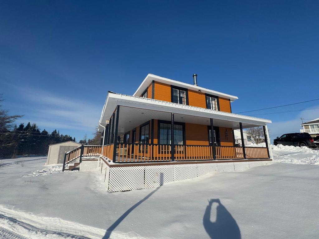 









10


Rue Caillou

,
Baie-Johan-Beetz,




QC
G0G1B0

