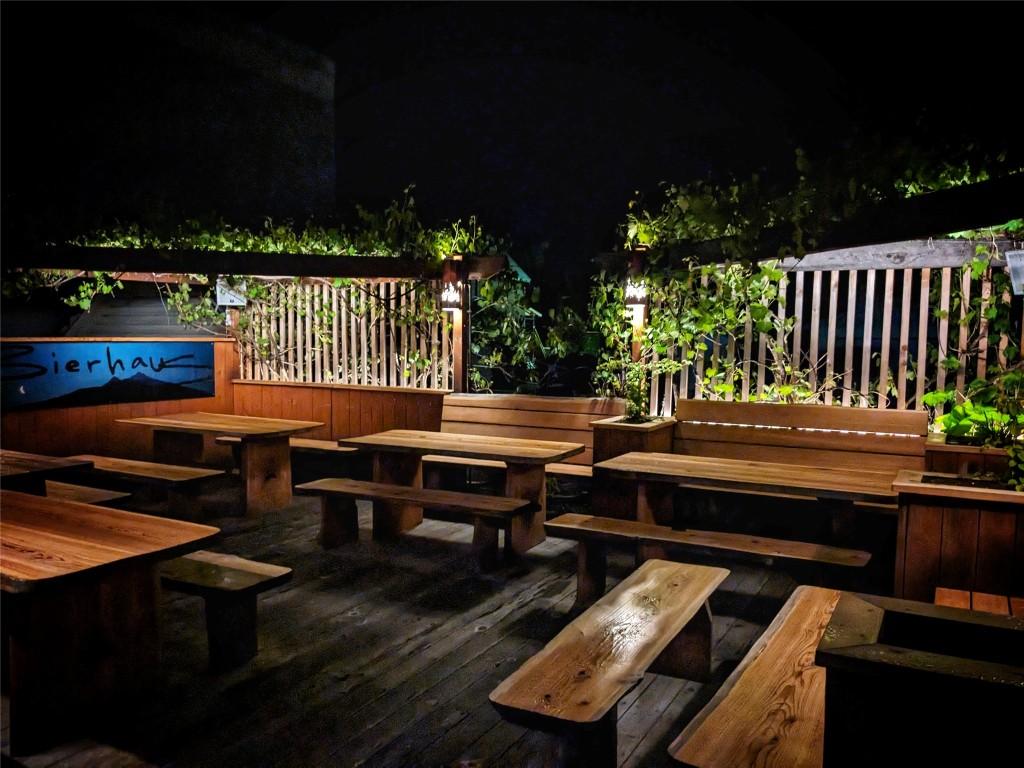 









107


Second

Street,
Revelstoke,




BC
V0E 2S0


