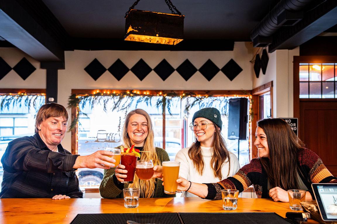









107


Second

Street,
Revelstoke,




BC
V0E 2S0

