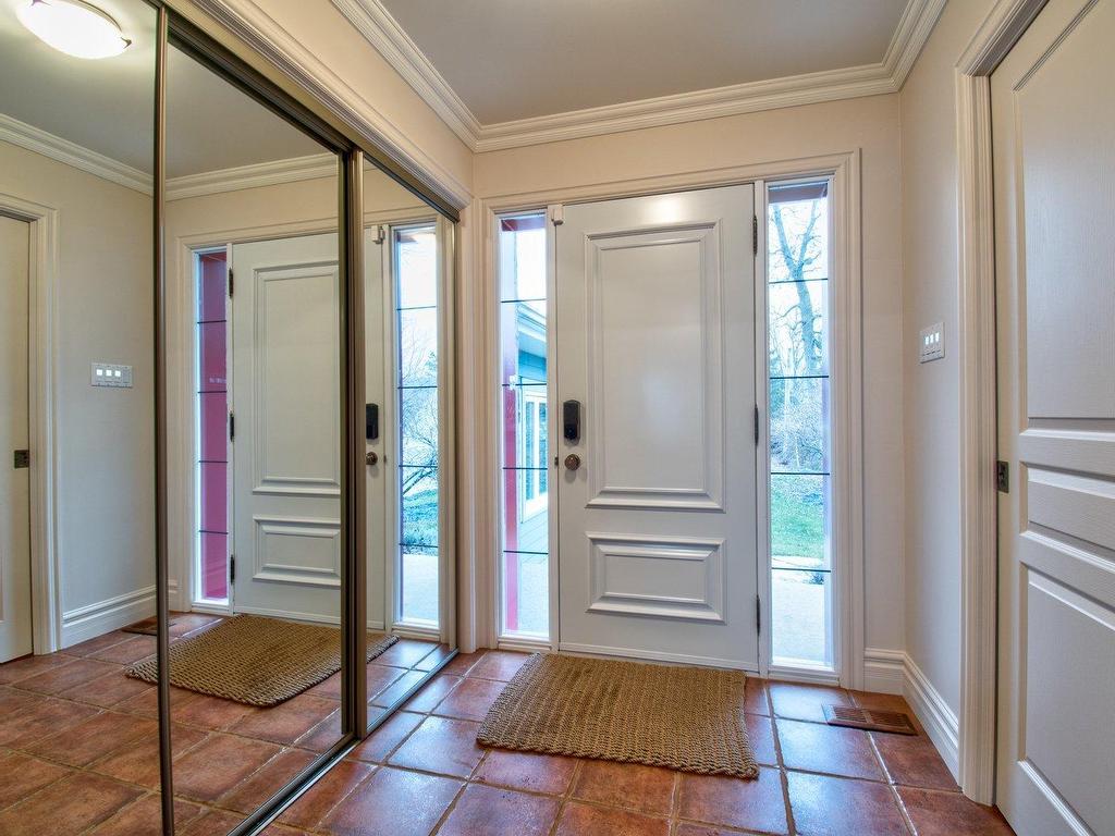 









1023


Ch. du Chenal-du-Moine

,
Sainte-Anne-de-Sorel,




QC
J3P5N3

