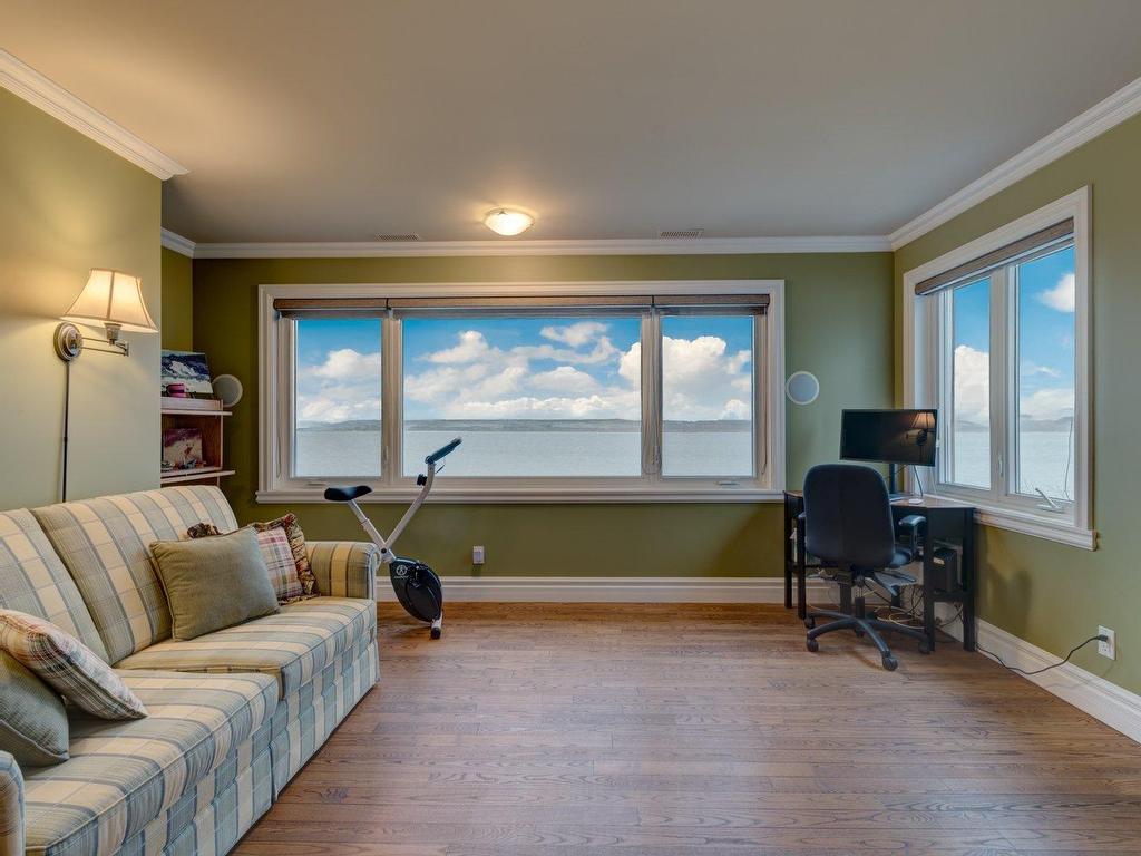 









1023


Ch. du Chenal-du-Moine

,
Sainte-Anne-de-Sorel,




QC
J3P5N3

