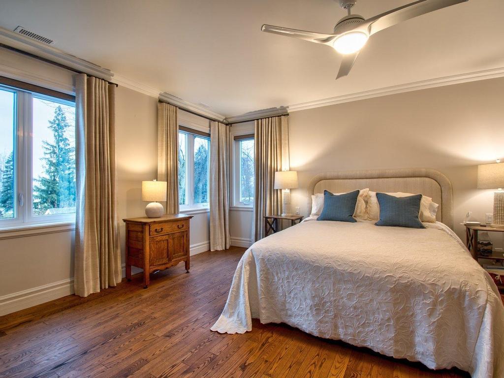 









1023


Ch. du Chenal-du-Moine

,
Sainte-Anne-de-Sorel,




QC
J3P5N3

