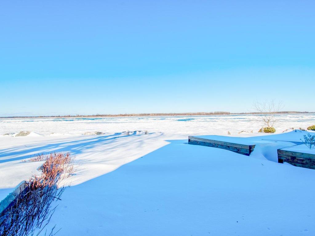 









1023


Ch. du Chenal-du-Moine

,
Sainte-Anne-de-Sorel,




QC
J3P5N3

