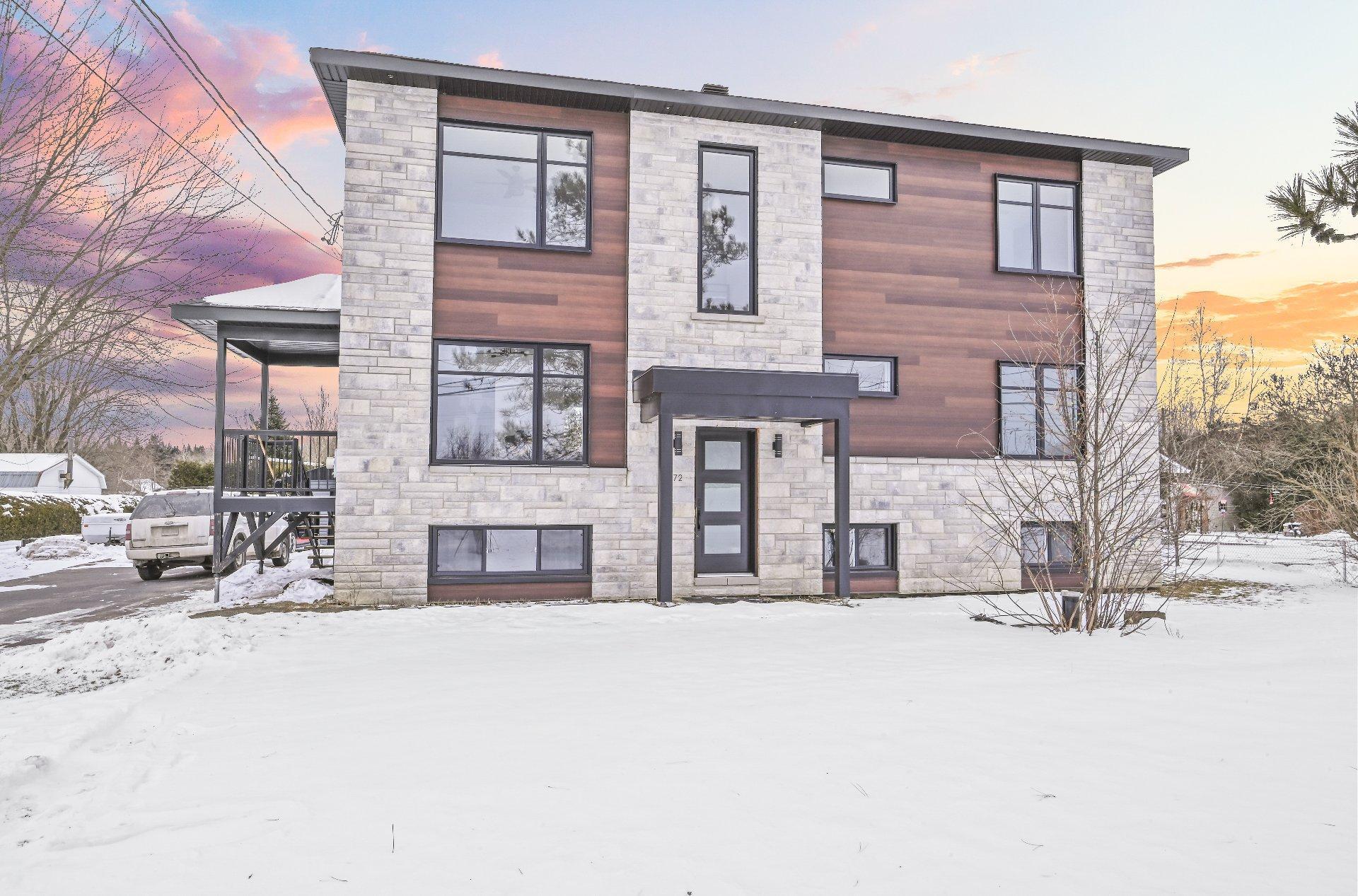 









72


Ch. Magenta

,
Farnham,




QC
J2N2R2

