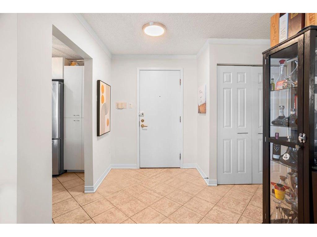 









4540


Prom. Paton

, 605,
Laval (Chomedey),




QC
H7W4W6

