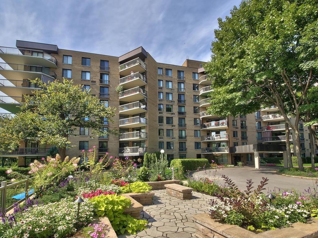









4540


Prom. Paton

, 605,
Laval (Chomedey),




QC
H7W4W6

