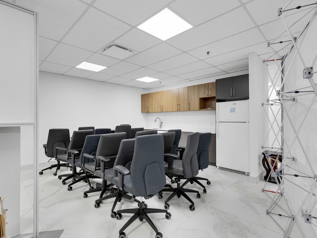 









1


Rue Provost

, 204,
Montréal (Lachine),




QC
H8S4H2

