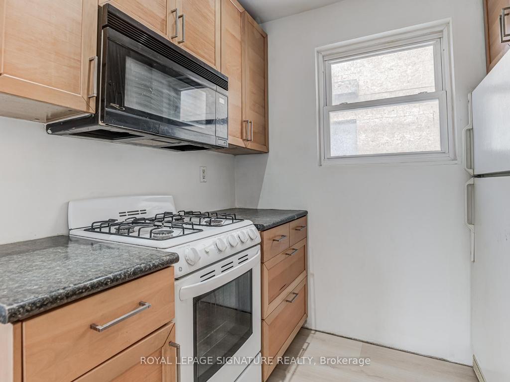 









297


Kennedy

Road,
Toronto,




ON
M1N 3P6

