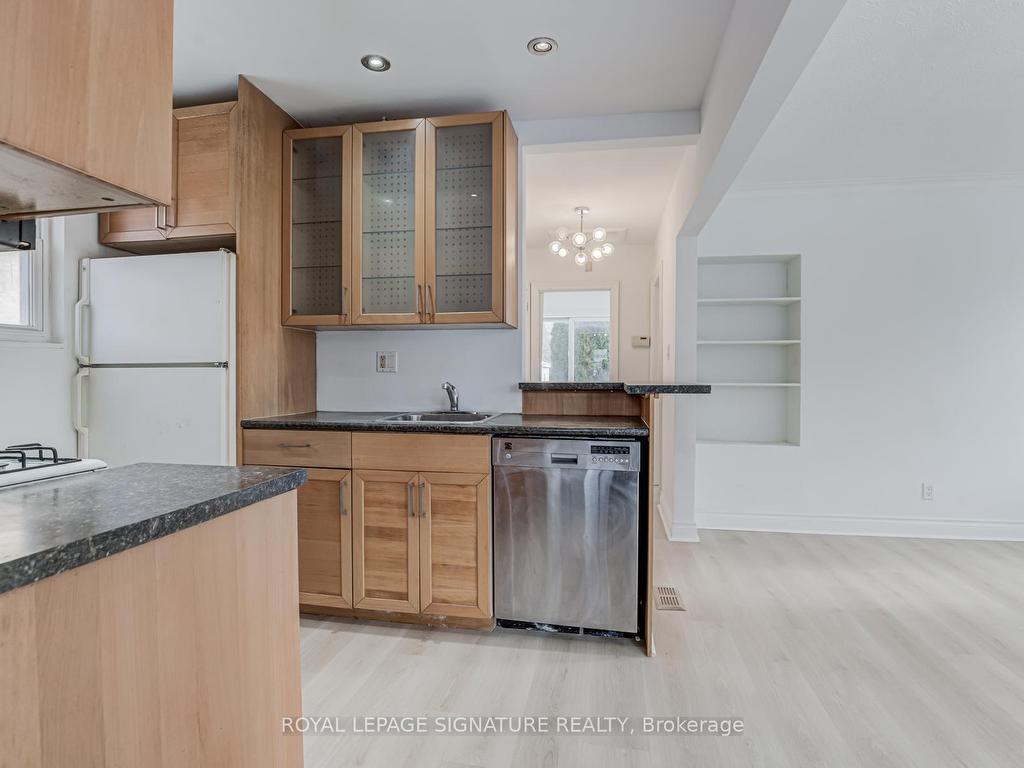 









297


Kennedy

Road,
Toronto,




ON
M1N 3P6

