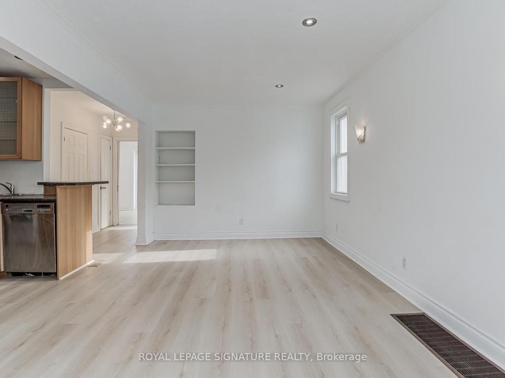









297


Kennedy

Road,
Toronto,




ON
M1N 3P6

