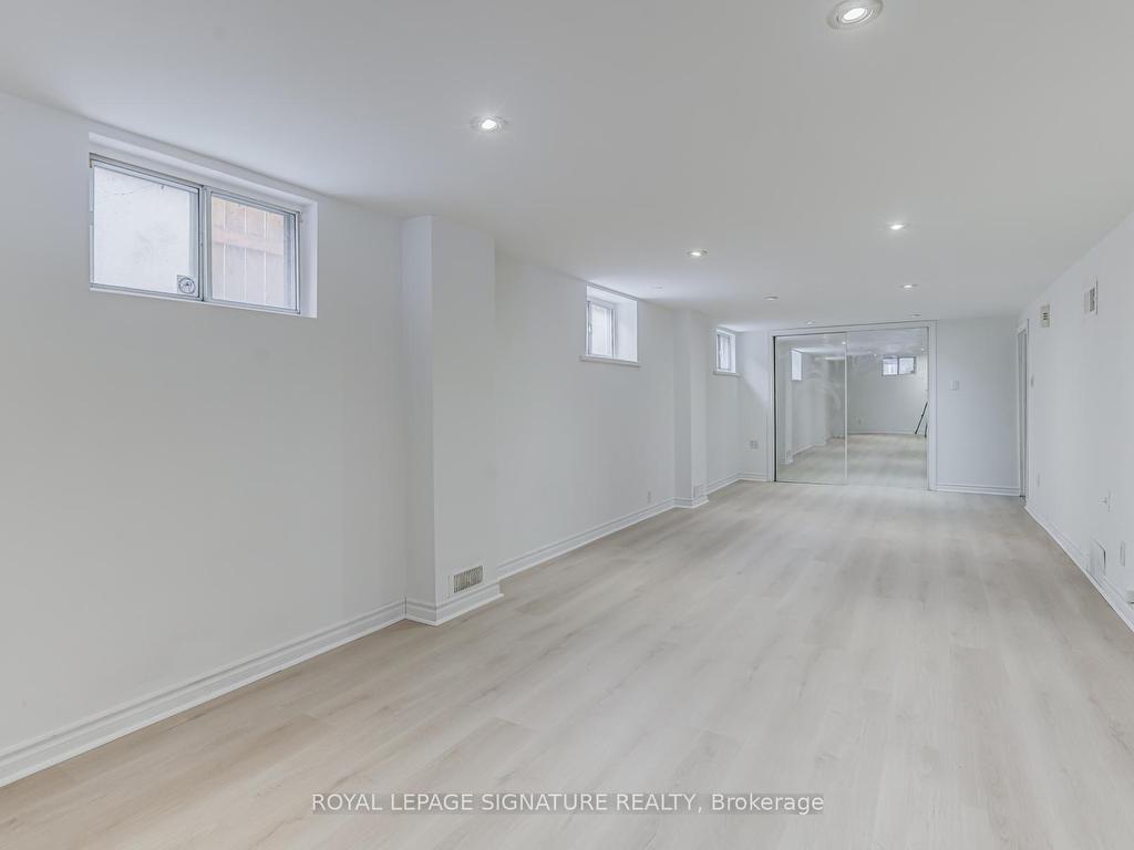 









297


Kennedy

Road,
Toronto,




ON
M1N 3P6


